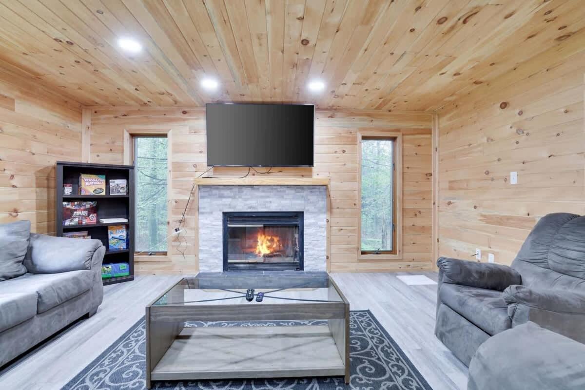 Relax In Blakeslee - Spacious 5Br Home With Bbq Exteriér fotografie