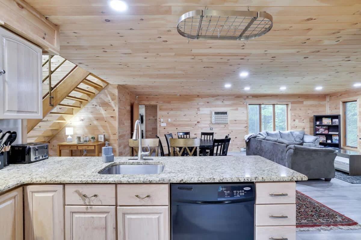 Relax In Blakeslee - Spacious 5Br Home With Bbq Exteriér fotografie